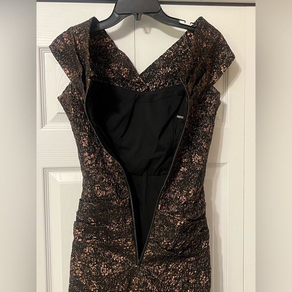 Rickie Freeman Teri John Dress Black and Gold Rose Gold Size 4 - Picture 7 of 16